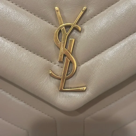 Yves Saint Laurent Tan Toy LouLou Bag - Picture 2 of 11